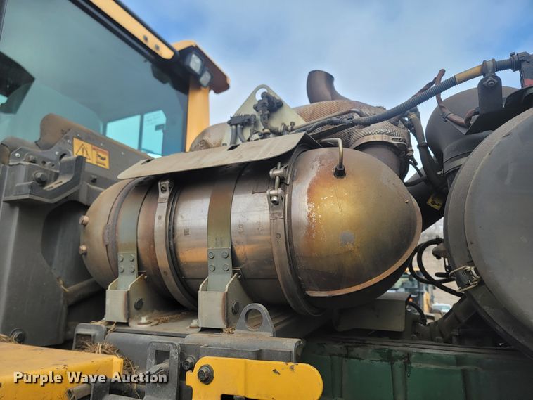 image for item LV9402 2015 Volvo L110H  high lift wheel loader