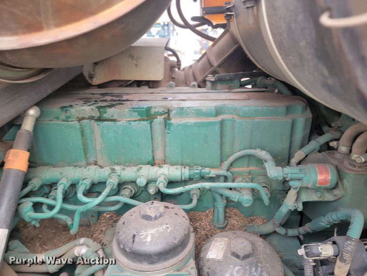 image for item LV9402 2015 Volvo L110H  high lift wheel loader