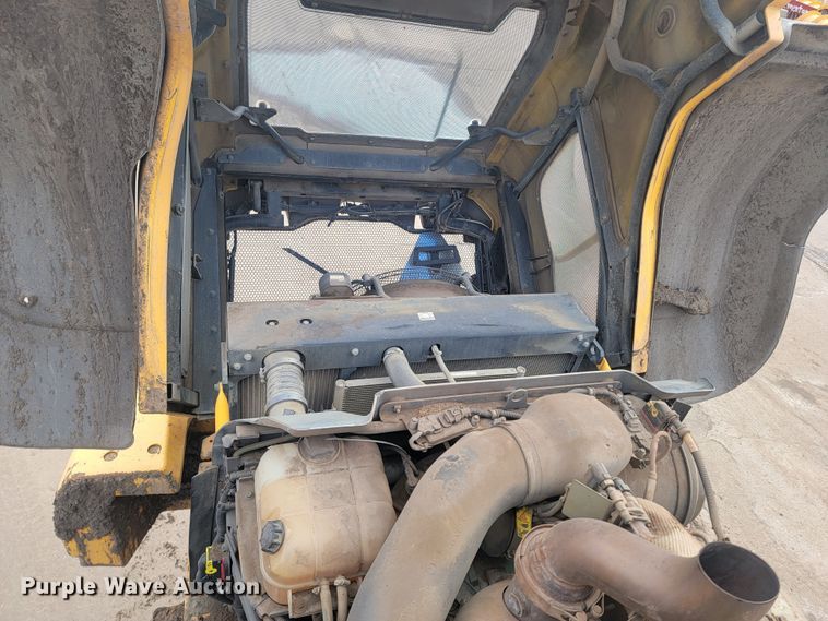 image for item LV9402 2015 Volvo L110H  high lift wheel loader