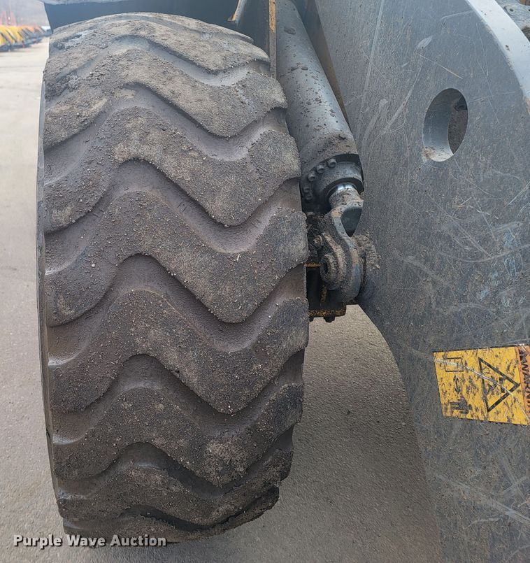 image for item LV9402 2015 Volvo L110H  high lift wheel loader