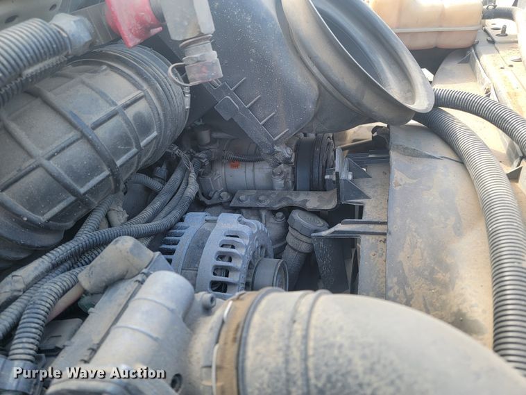 image for item LV9403 2008 Chevrolet C4500  shuttle bus