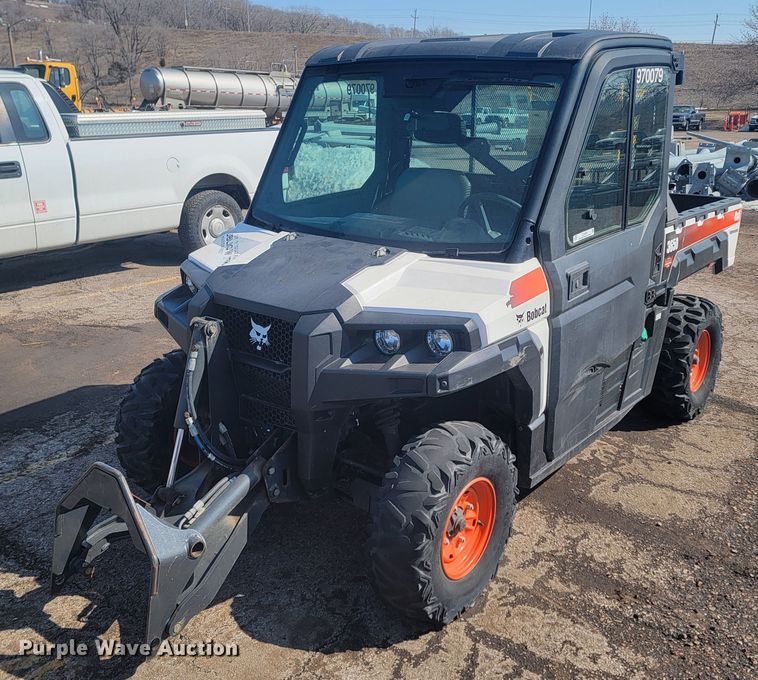 image for item LV9405 2013 Bobcat 3650  utility vehicle