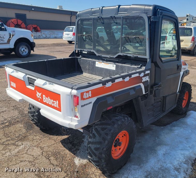 image for item LV9405 2013 Bobcat 3650  utility vehicle