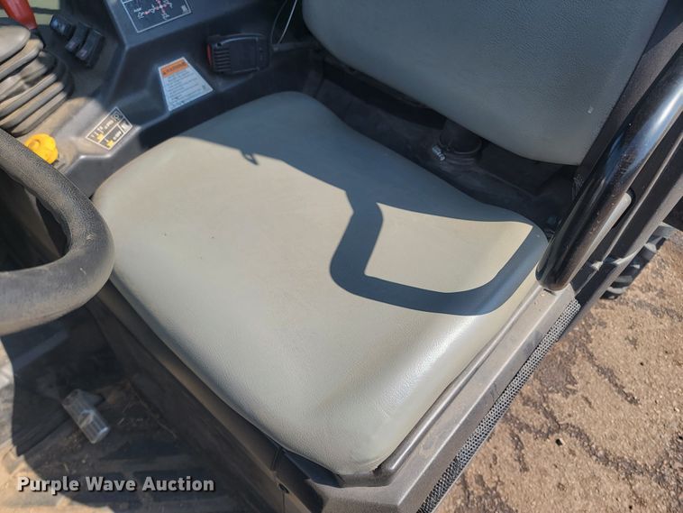 image for item LV9405 2013 Bobcat 3650  utility vehicle