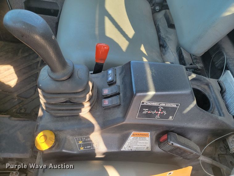 image for item LV9405 2013 Bobcat 3650  utility vehicle