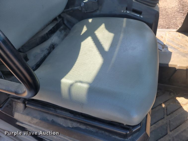 image for item LV9405 2013 Bobcat 3650  utility vehicle