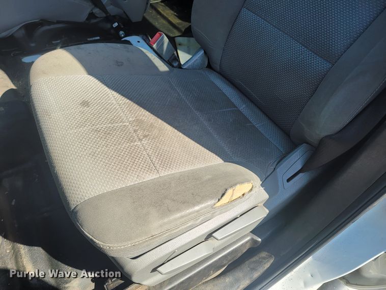 image for item LV9406 2017 Chevrolet Silverado 2500HD  Double Cab pickup truck cab and chassis