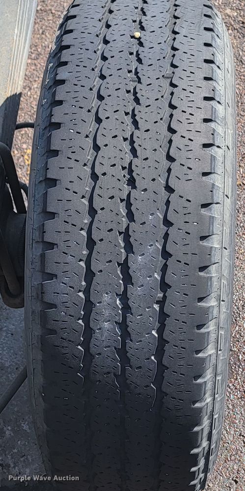 image for item LV9406 2017 Chevrolet Silverado 2500HD  Double Cab pickup truck cab and chassis