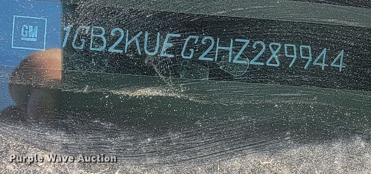 image for item LV9406 2017 Chevrolet Silverado 2500HD  Double Cab pickup truck cab and chassis