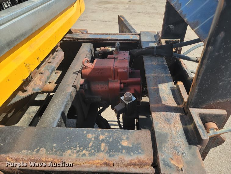 image for item LV9407 2012 International WorkStar 7500  dump truck