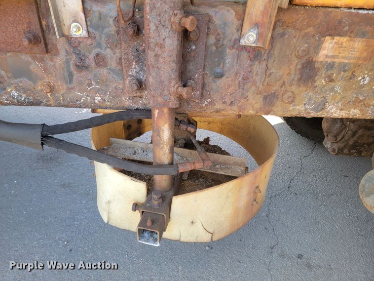 image for item LV9407 2012 International WorkStar 7500  dump truck