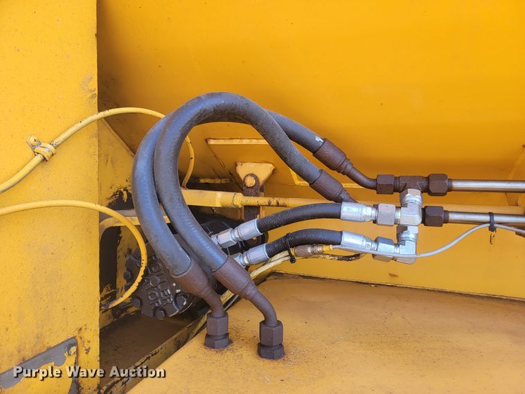 image for item LV9407 2012 International WorkStar 7500  dump truck