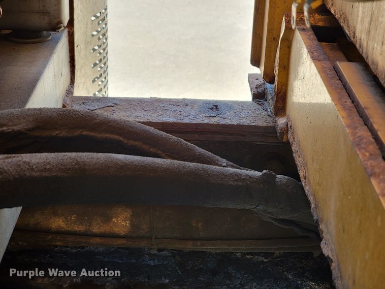 image for item LV9407 2012 International WorkStar 7500  dump truck