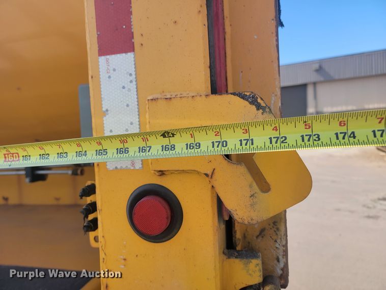 image for item LV9407 2012 International WorkStar 7500  dump truck