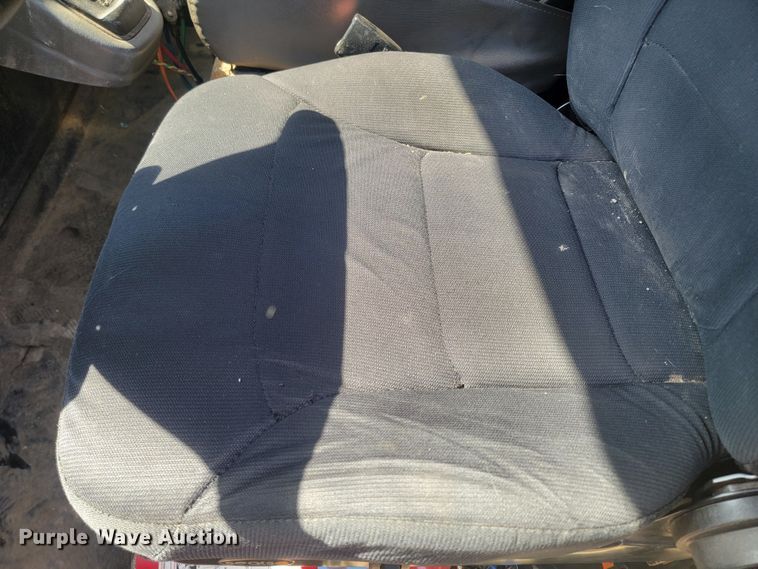 image for item LV9407 2012 International WorkStar 7500  dump truck