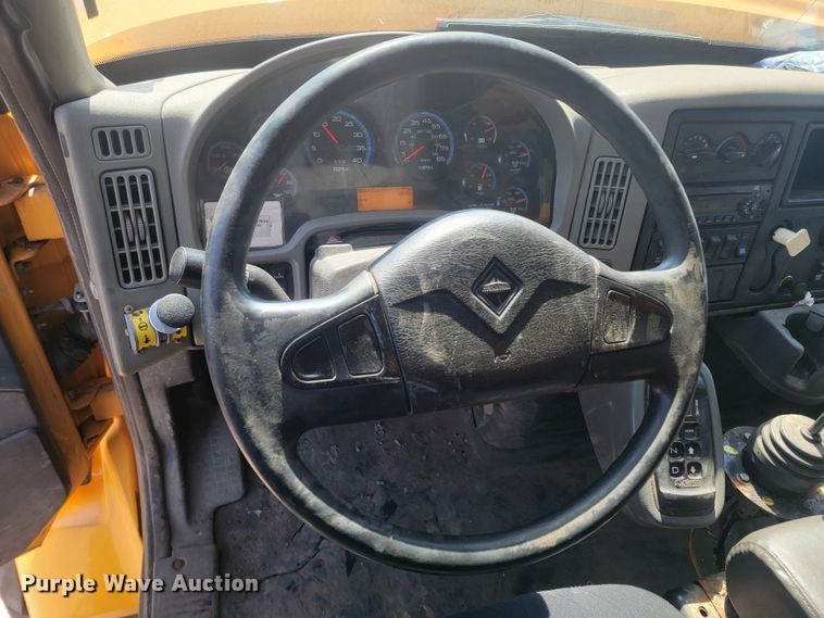 image for item LV9407 2012 International WorkStar 7500  dump truck