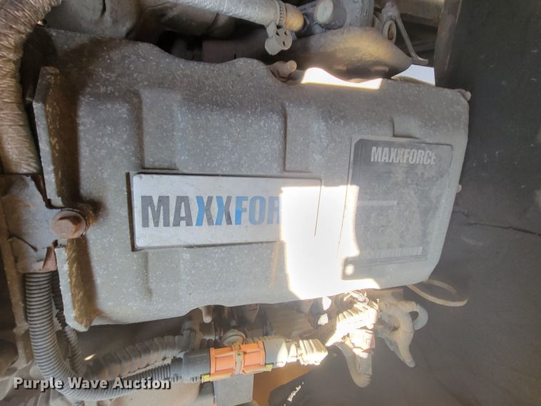 image for item LV9407 2012 International WorkStar 7500  dump truck