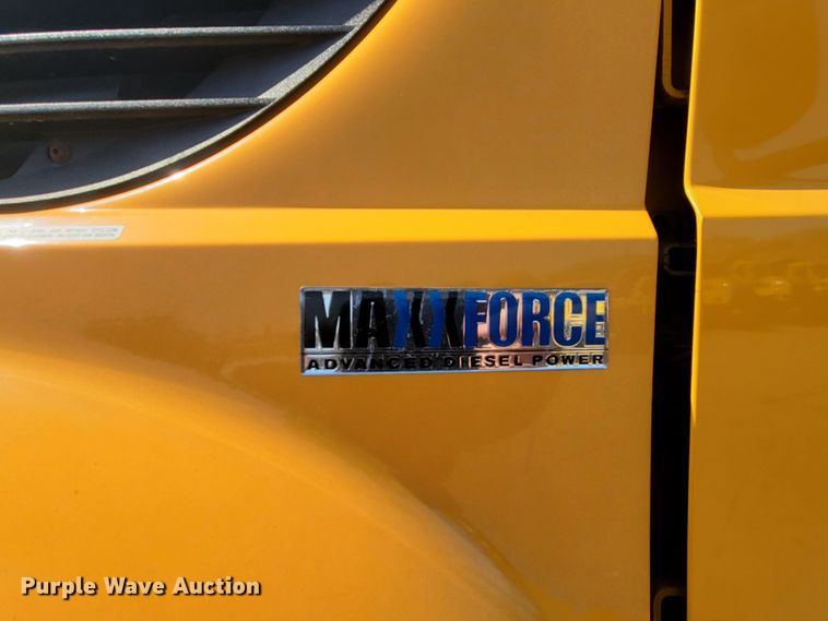 image for item LV9407 2012 International WorkStar 7500  dump truck