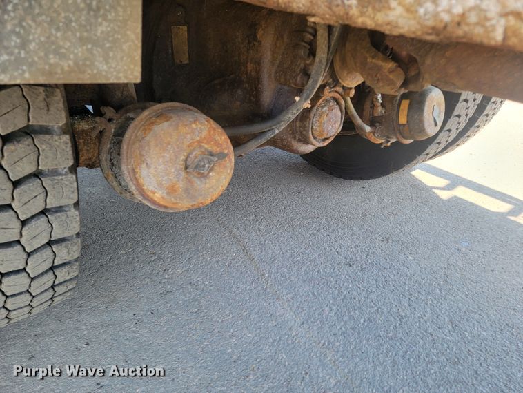 image for item LV9408 2008 International WorkStar 7400  dump truck