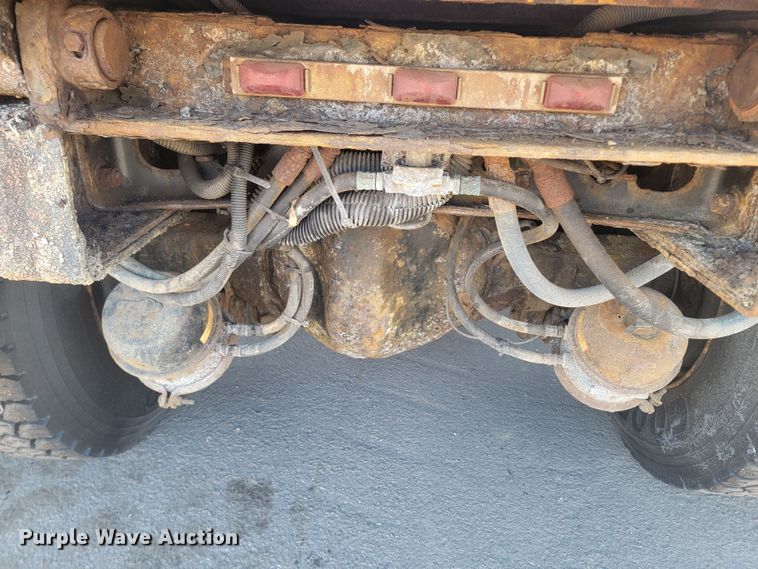 image for item LV9408 2008 International WorkStar 7400  dump truck