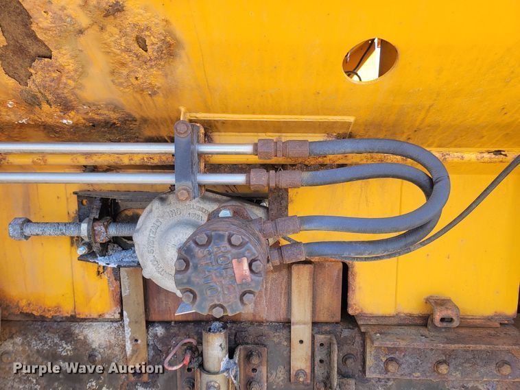 image for item LV9408 2008 International WorkStar 7400  dump truck