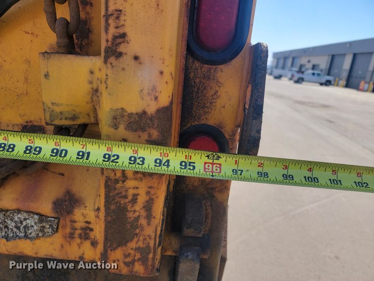 image for item LV9408 2008 International WorkStar 7400  dump truck