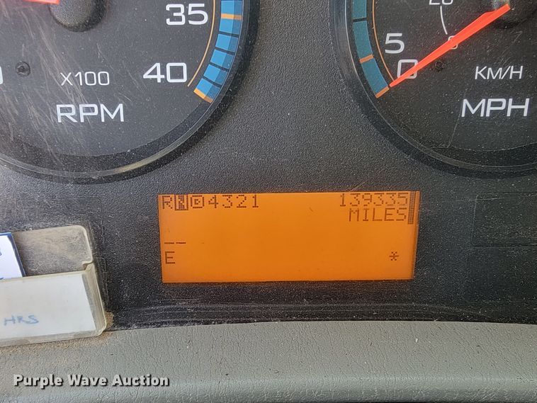 image for item LV9408 2008 International WorkStar 7400  dump truck