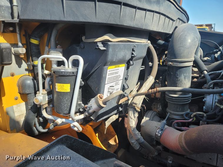 image for item LV9408 2008 International WorkStar 7400  dump truck