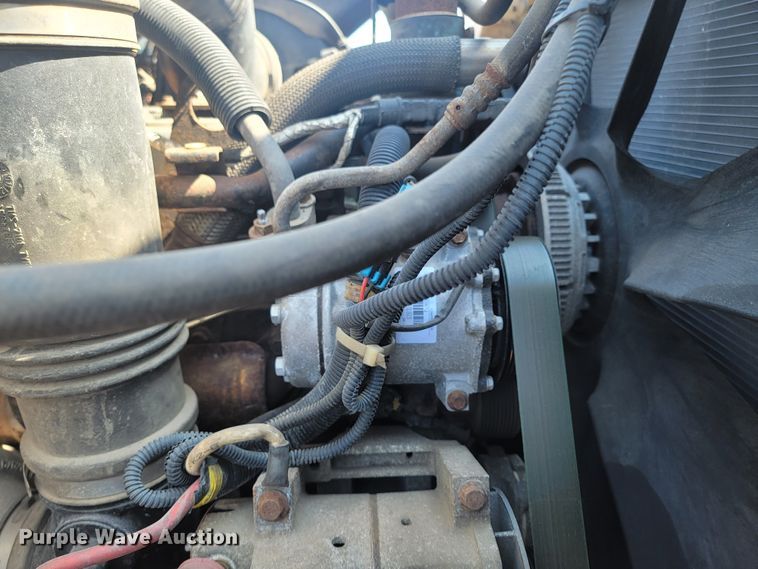 image for item LV9408 2008 International WorkStar 7400  dump truck