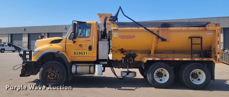 image for item LV9409 2013 International WorkStar 7500  dump truck