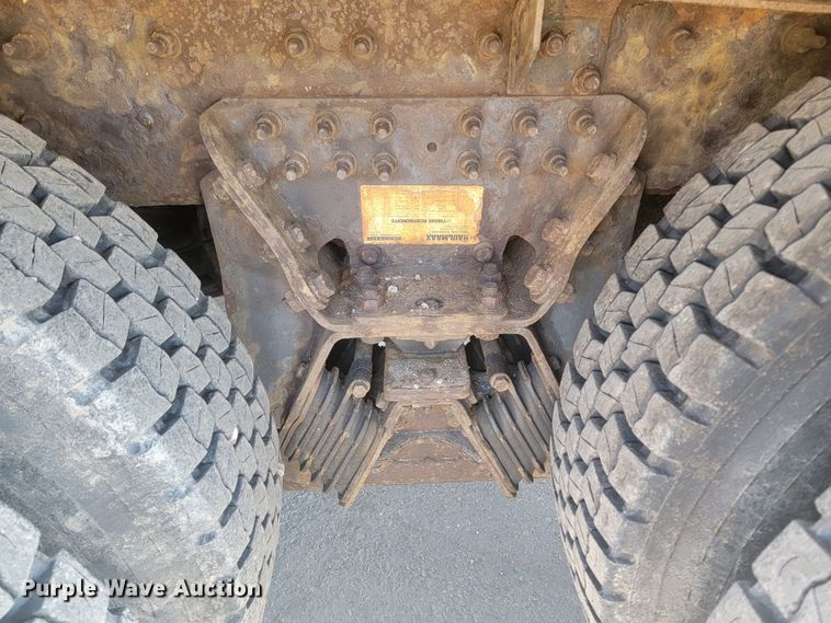 image for item LV9409 2013 International WorkStar 7500  dump truck