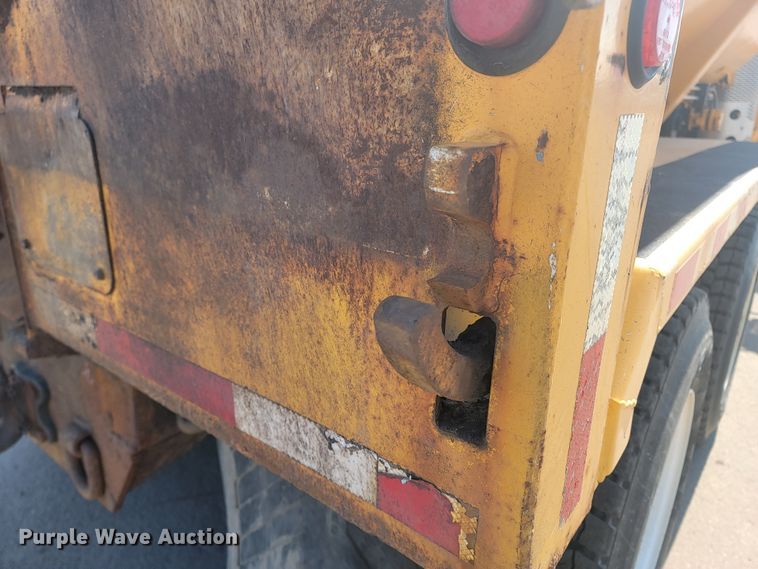 image for item LV9409 2013 International WorkStar 7500  dump truck