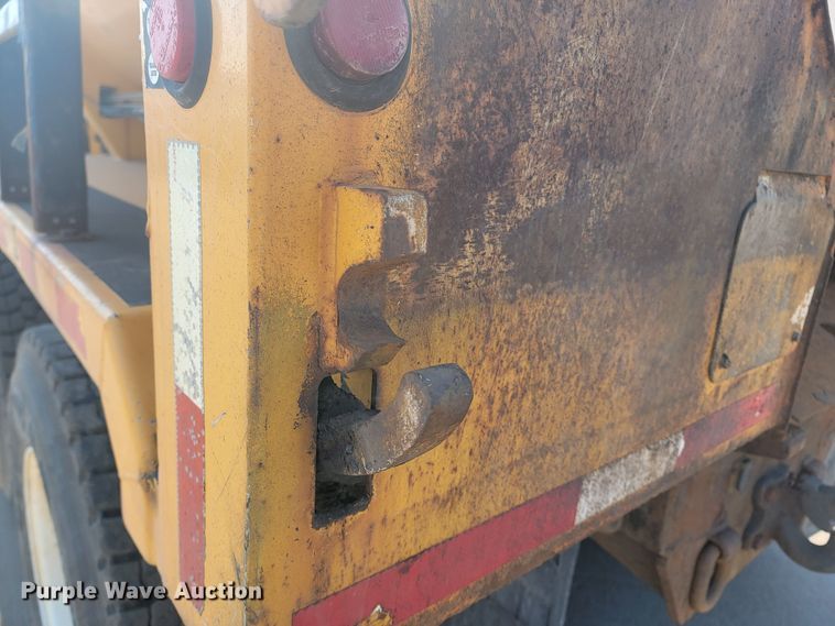 image for item LV9409 2013 International WorkStar 7500  dump truck