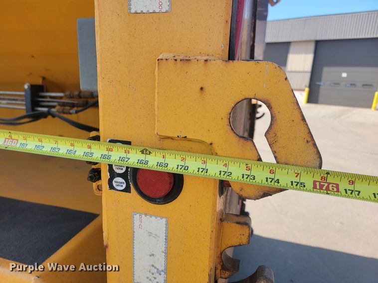 image for item LV9409 2013 International WorkStar 7500  dump truck