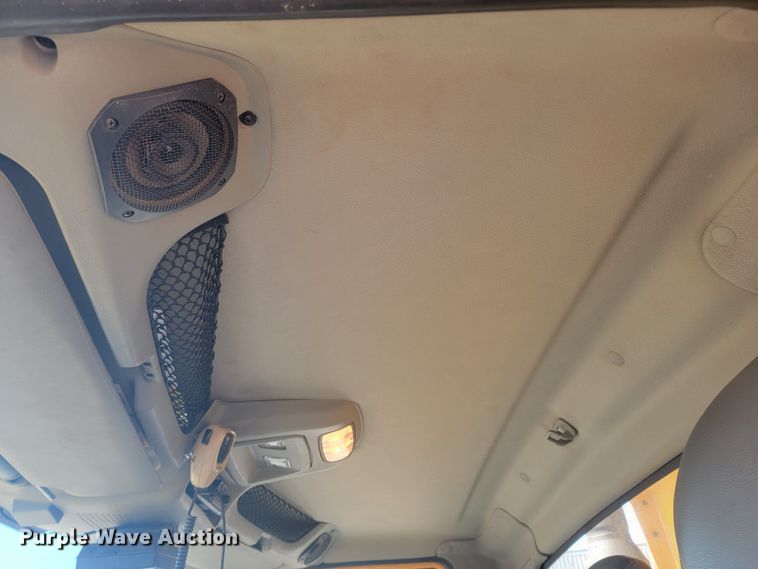 image for item LV9409 2013 International WorkStar 7500  dump truck