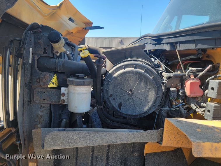 image for item LV9409 2013 International WorkStar 7500  dump truck