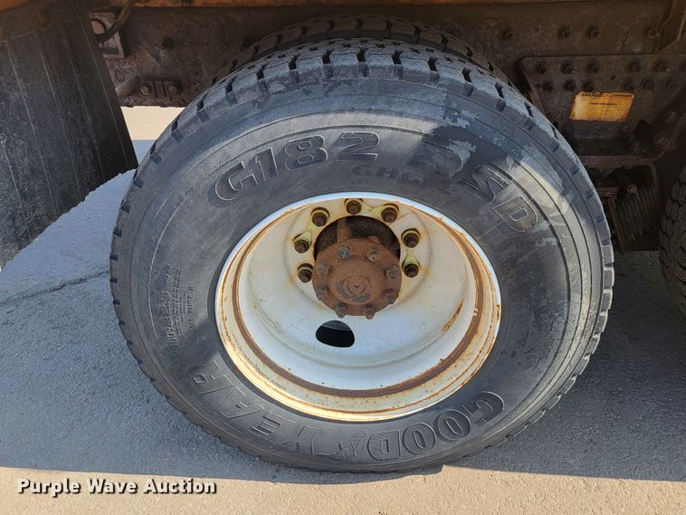 image for item LV9411 2012 International WorkStar 7500  dump truck