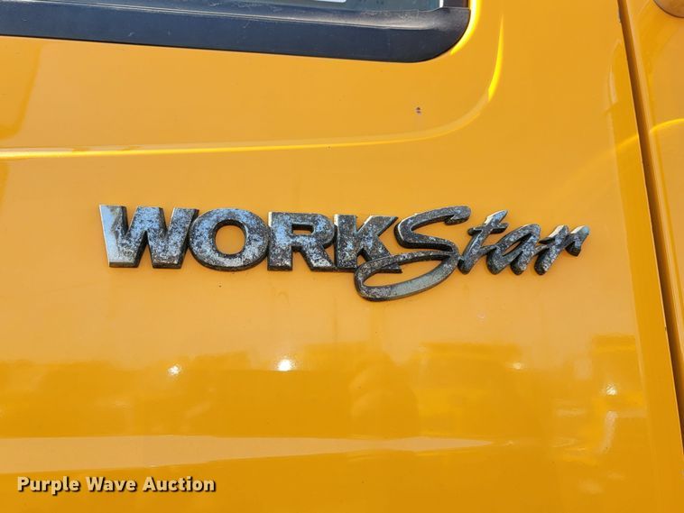 image for item LV9411 2012 International WorkStar 7500  dump truck