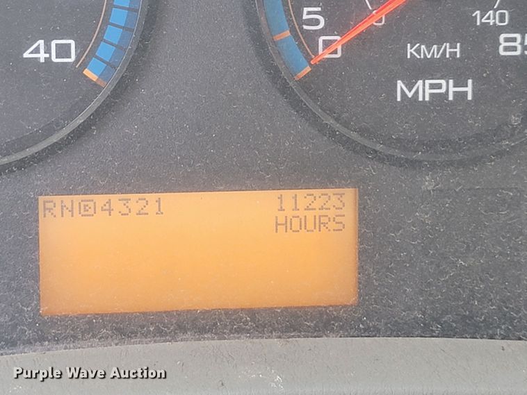 image for item LV9412 2008 International WorkStar 7400  dump truck