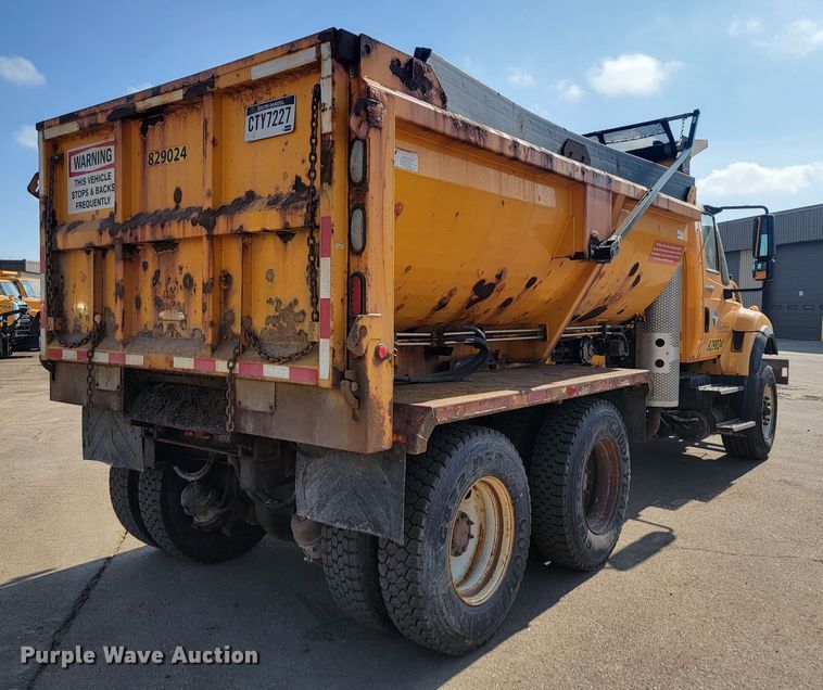 image for item LV9413 2008 International WorkStar 7400  dump truck