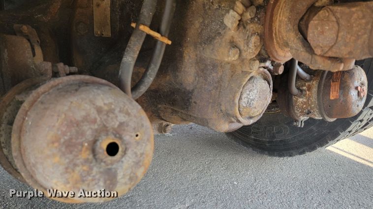 image for item LV9413 2008 International WorkStar 7400  dump truck