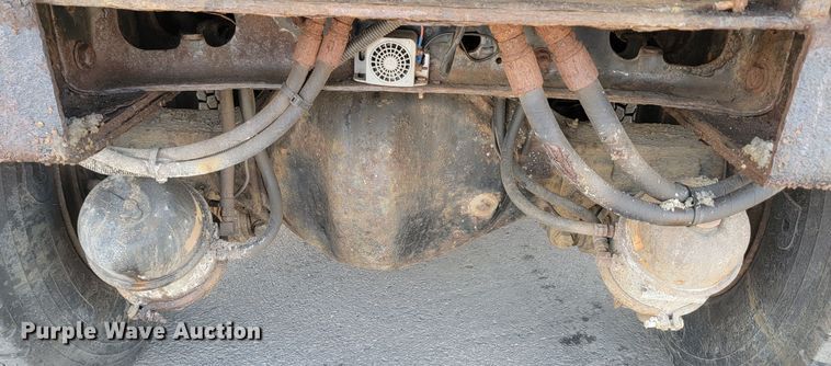 image for item LV9413 2008 International WorkStar 7400  dump truck