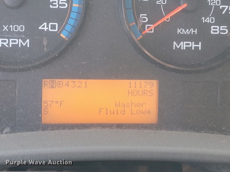 image for item LV9413 2008 International WorkStar 7400  dump truck