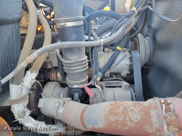 image for item LV9413 2008 International WorkStar 7400  dump truck