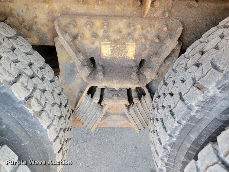 image for item LV9414 2012 International WorkStar 7500  dump truck