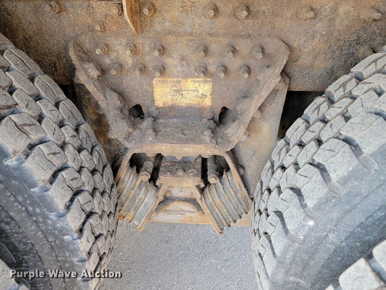 image for item LV9414 2012 International WorkStar 7500  dump truck