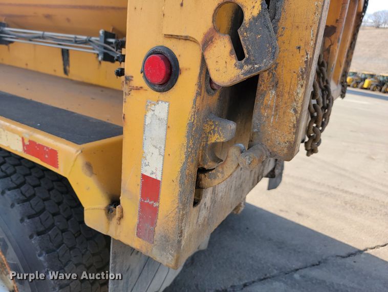 image for item LV9414 2012 International WorkStar 7500  dump truck