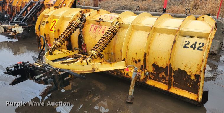 image for item LV9414 2012 International WorkStar 7500  dump truck