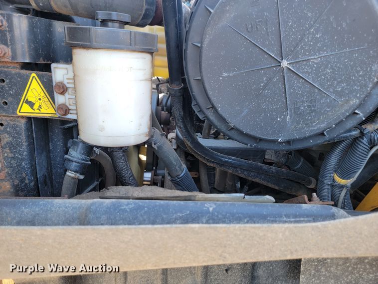 image for item LV9414 2012 International WorkStar 7500  dump truck