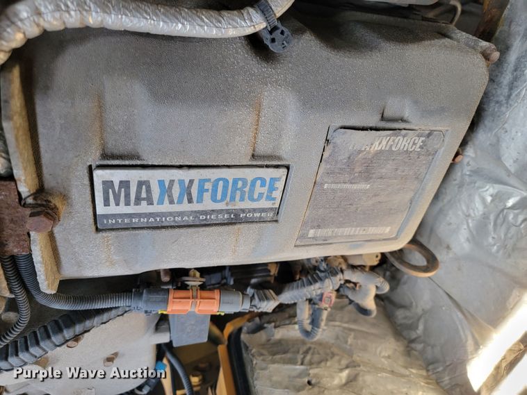 image for item LV9414 2012 International WorkStar 7500  dump truck